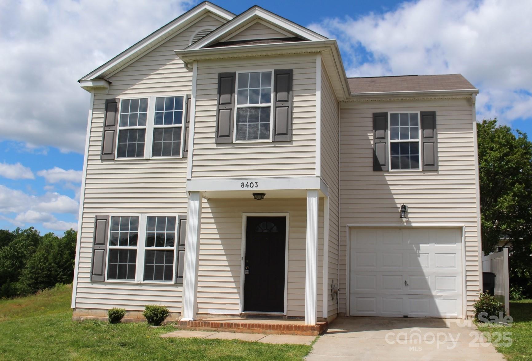 Property image 1 at 8403 Spirea Court, Charlotte, NC 28215