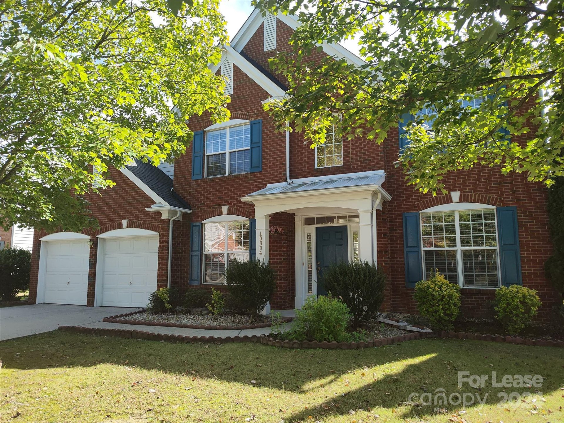 Property image 1 at 10804 Fountaingrove Drive, Charlotte, NC 28262