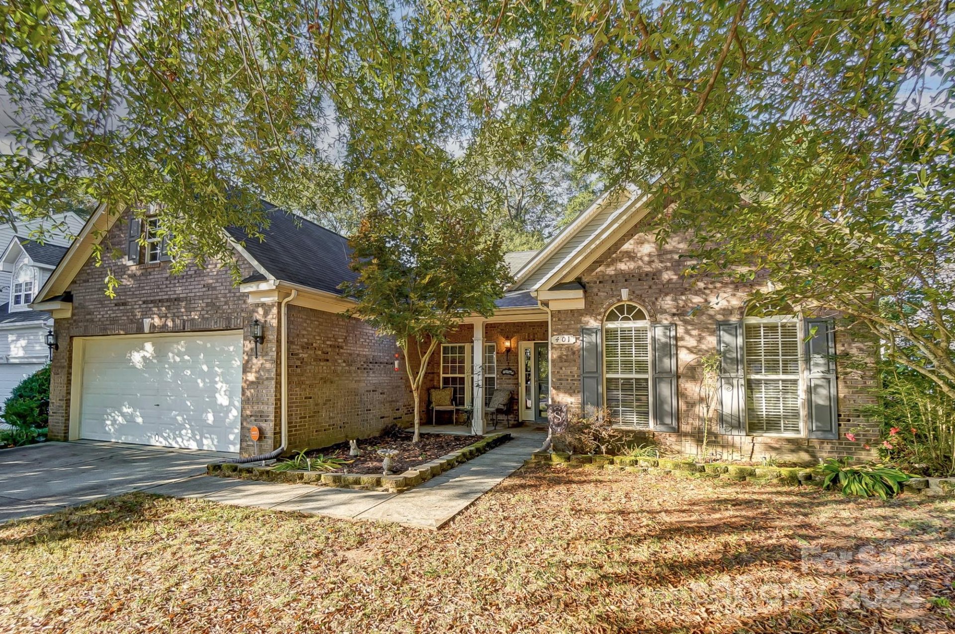Property image 2 at 401 Dutchmans Meadow Drive, Mount Holly, NC 28120
