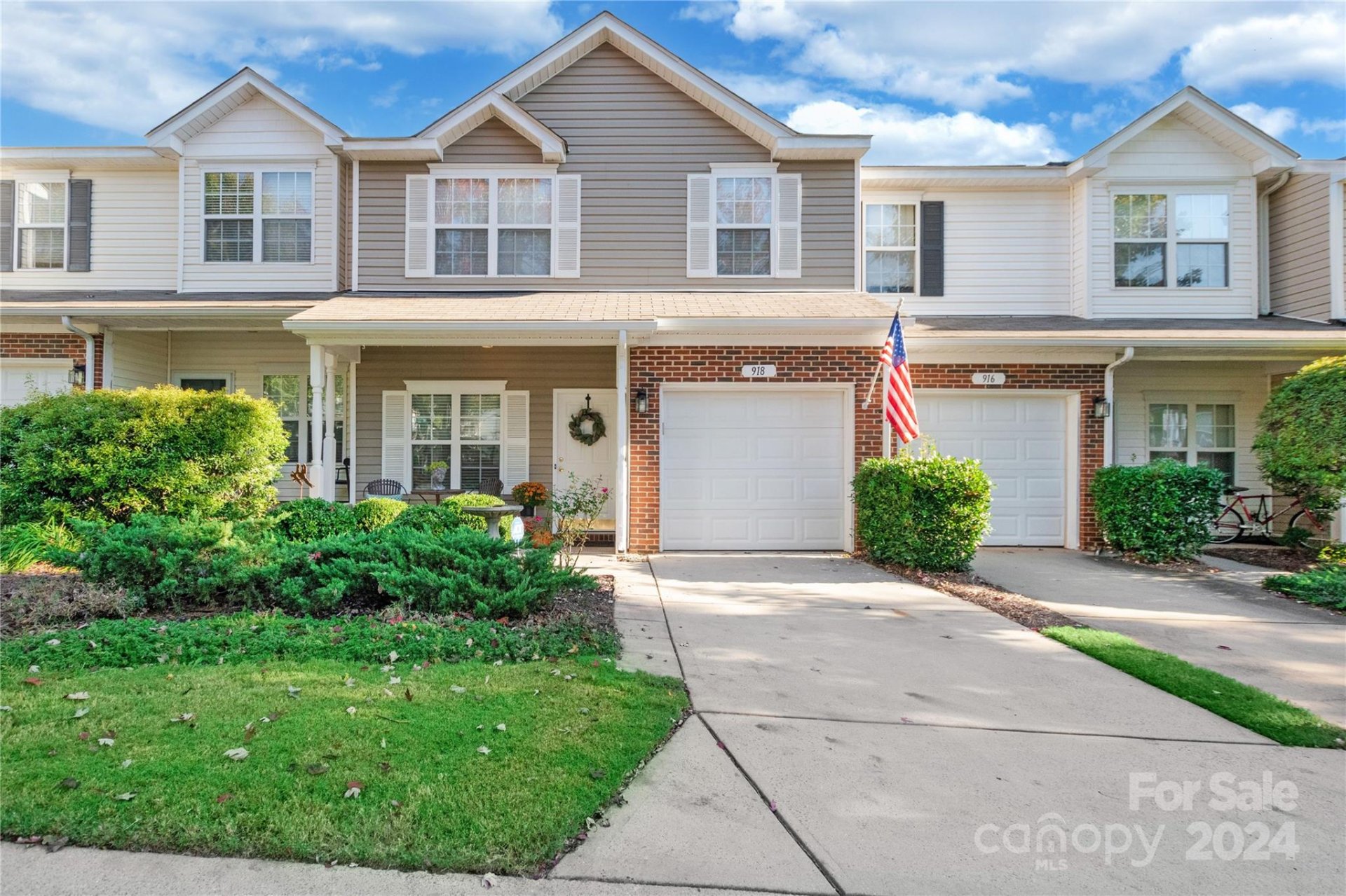 918 Little Creek Drive