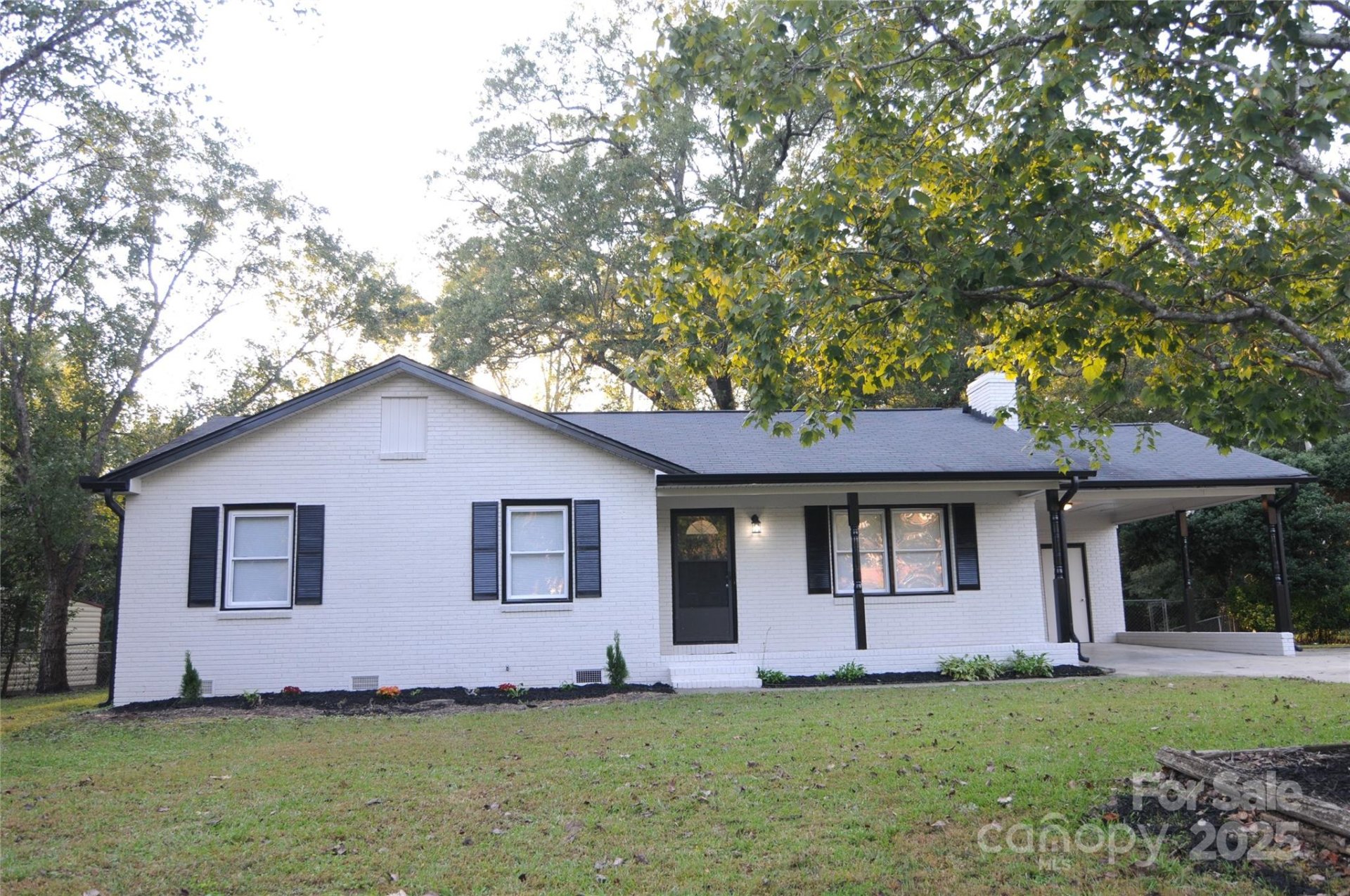4901 Greenwood Drive