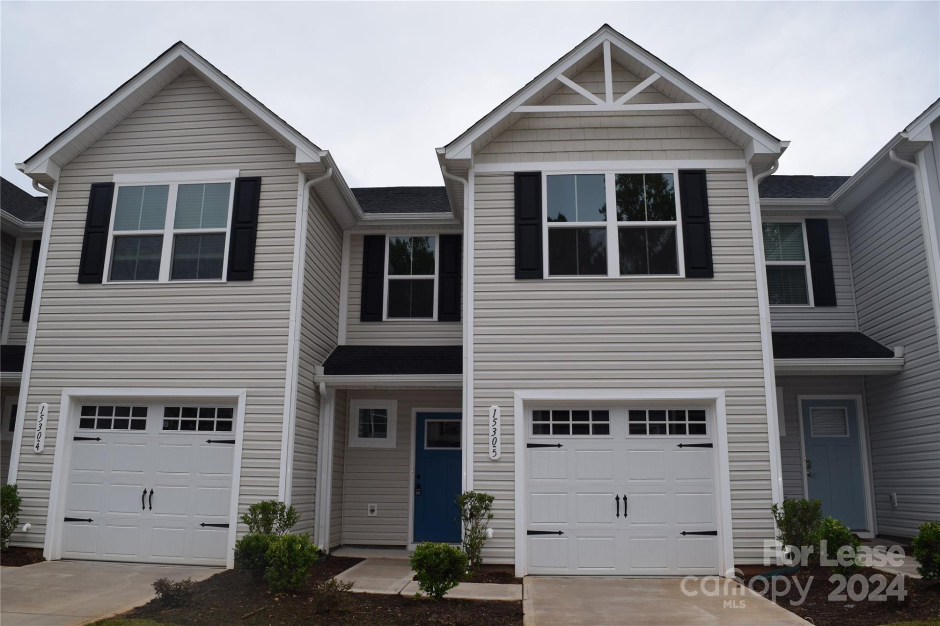 Property image 1 at 1530 39th Avenue Loop, Hickory, NC 28601