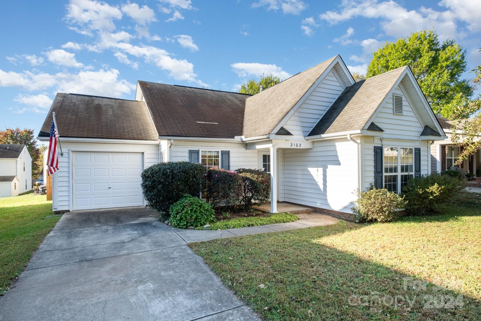 Property image 1 at 2102 Wexford Way, Statesville, NC 28625