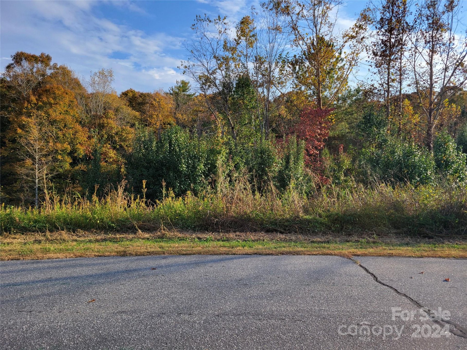 Property image 2 at 235 Taylor Circle, Granite Falls, NC 28630
