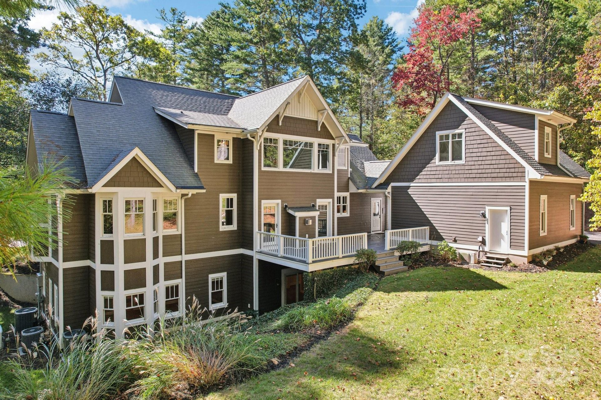 Property image 4 at 395 Daylily Drive, Hendersonville, NC 28739