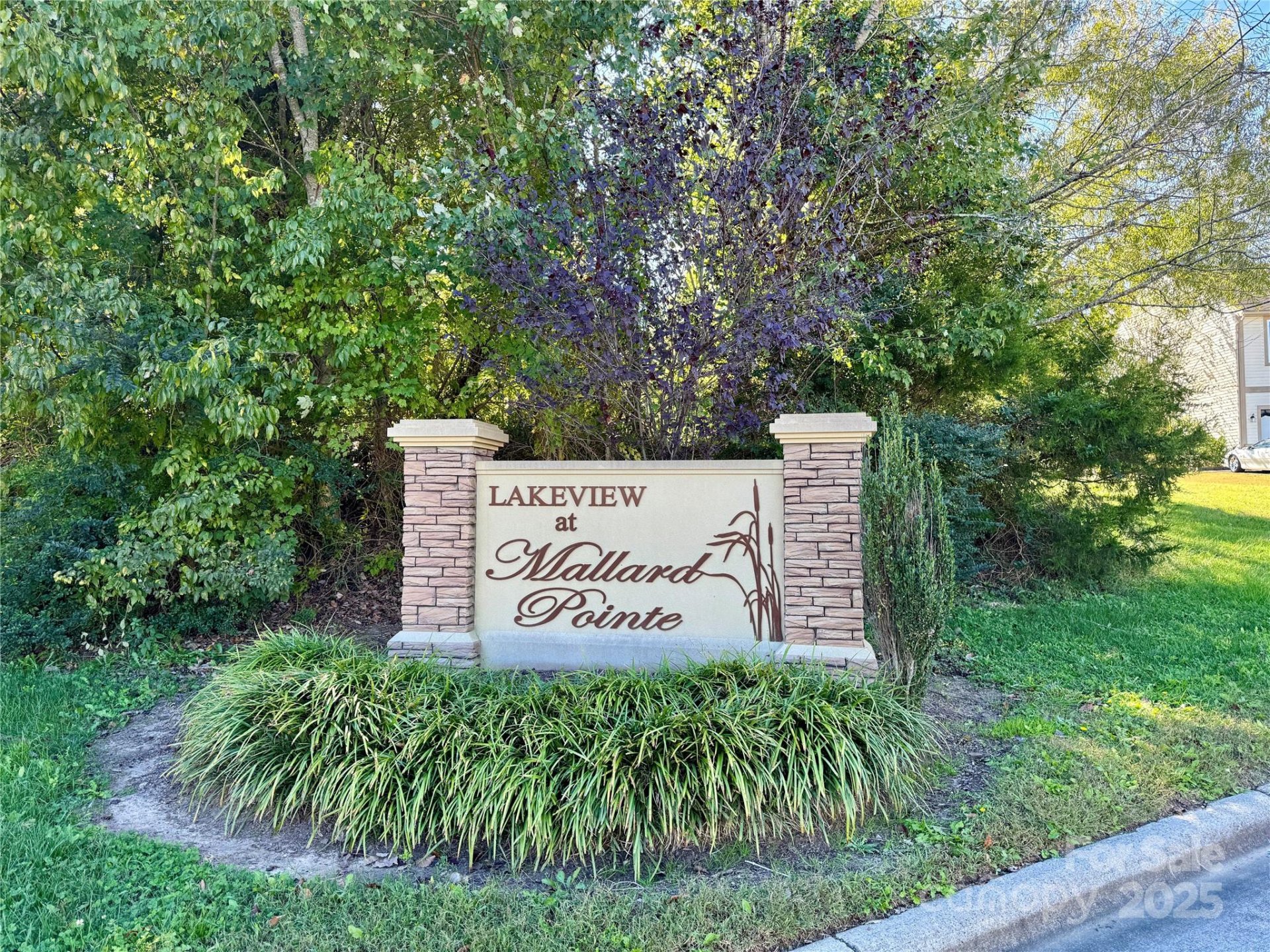 1998 Mallard Pointe Drive