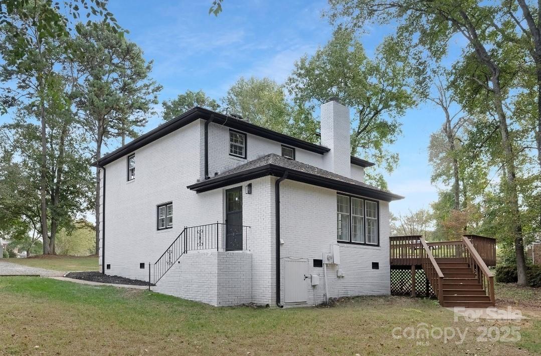 Property image 5 at 8946 Glencroft Road, Mint Hill, NC 28227