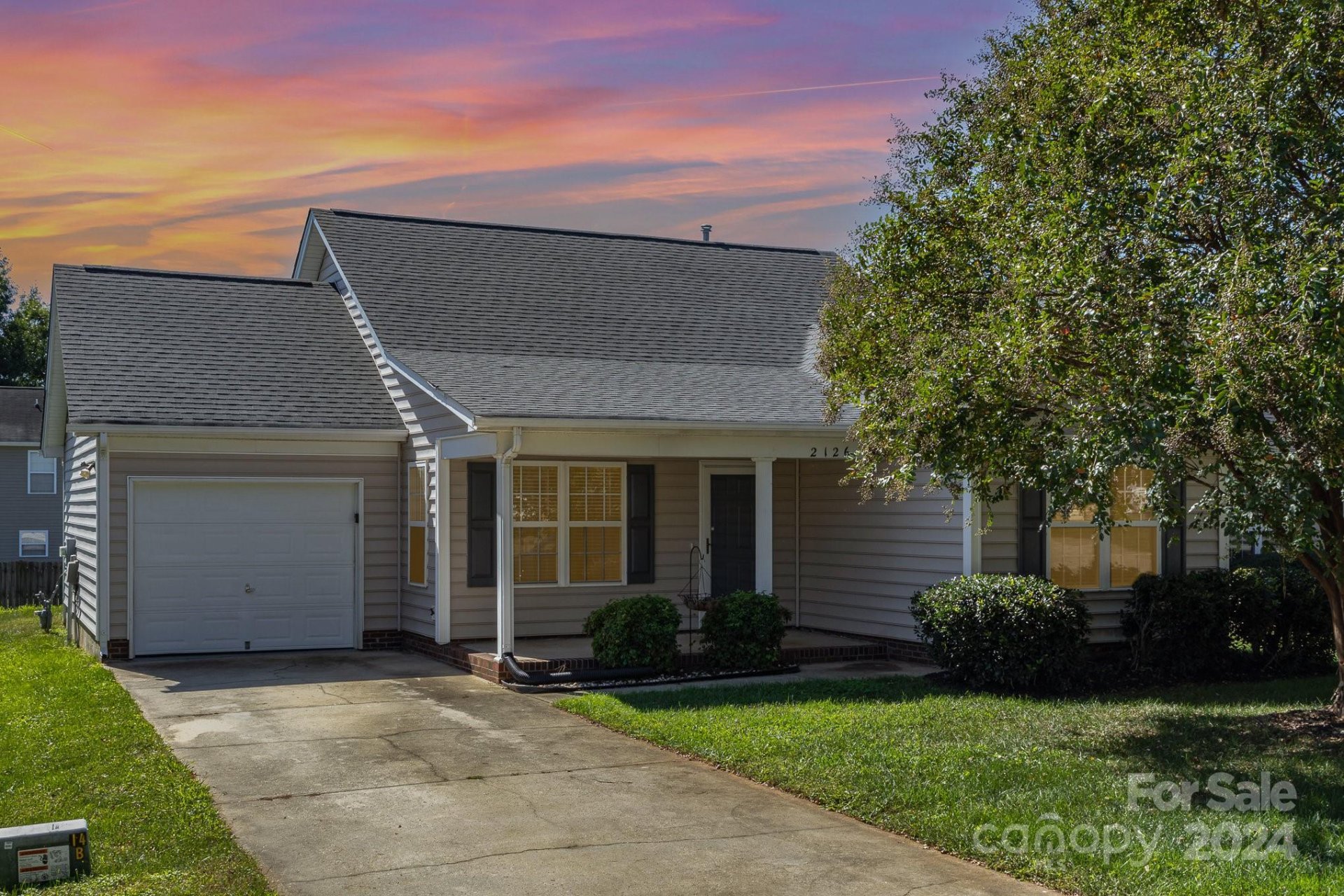 Property image 1 at 2126 Wexford Way, Statesville, NC 28625