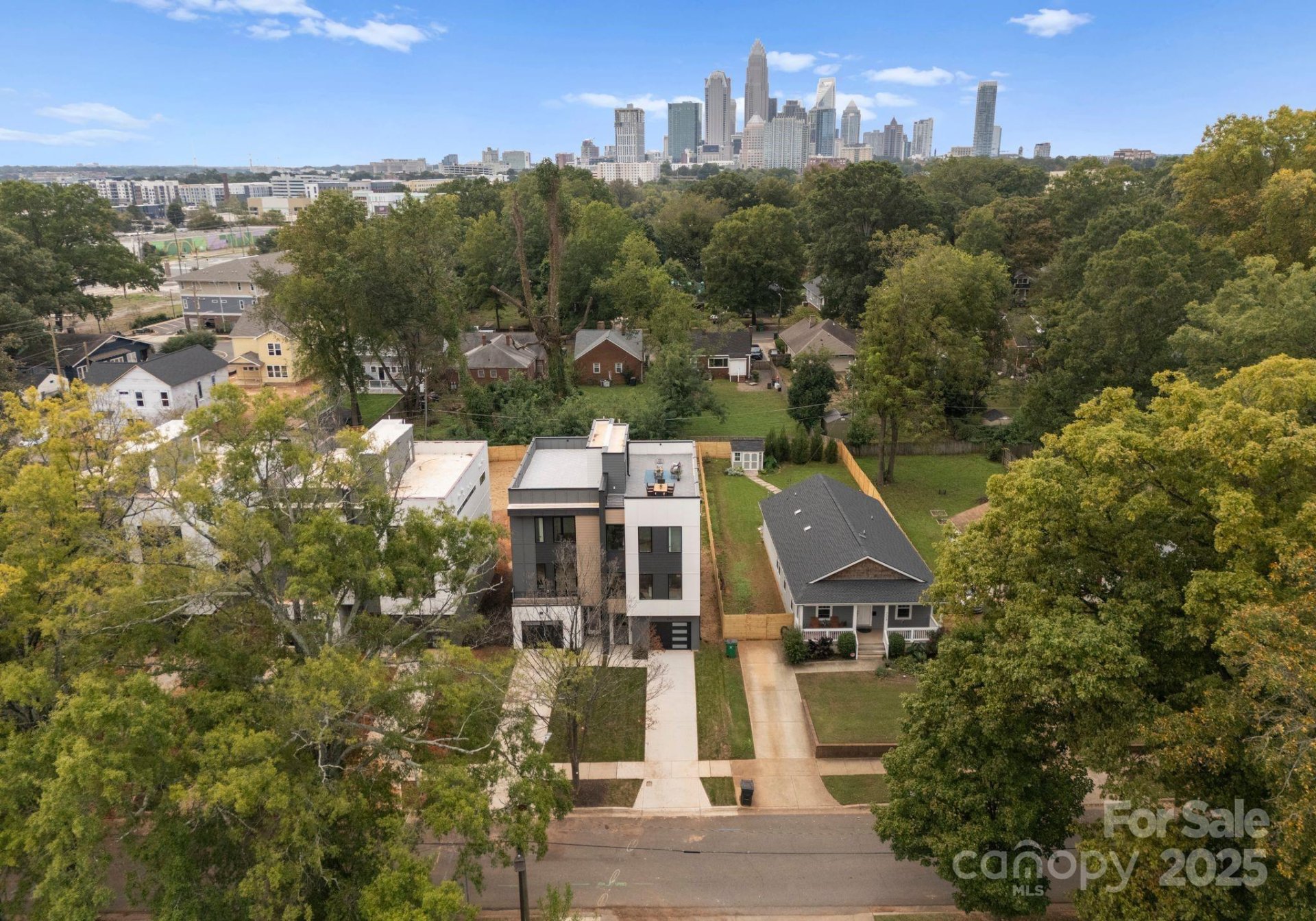 Property image 3 at 217 Keswick Avenue, Charlotte, NC 28206
