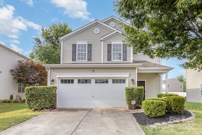 Property image 1 at 10410 Grand Fir Road, Charlotte, NC 28227