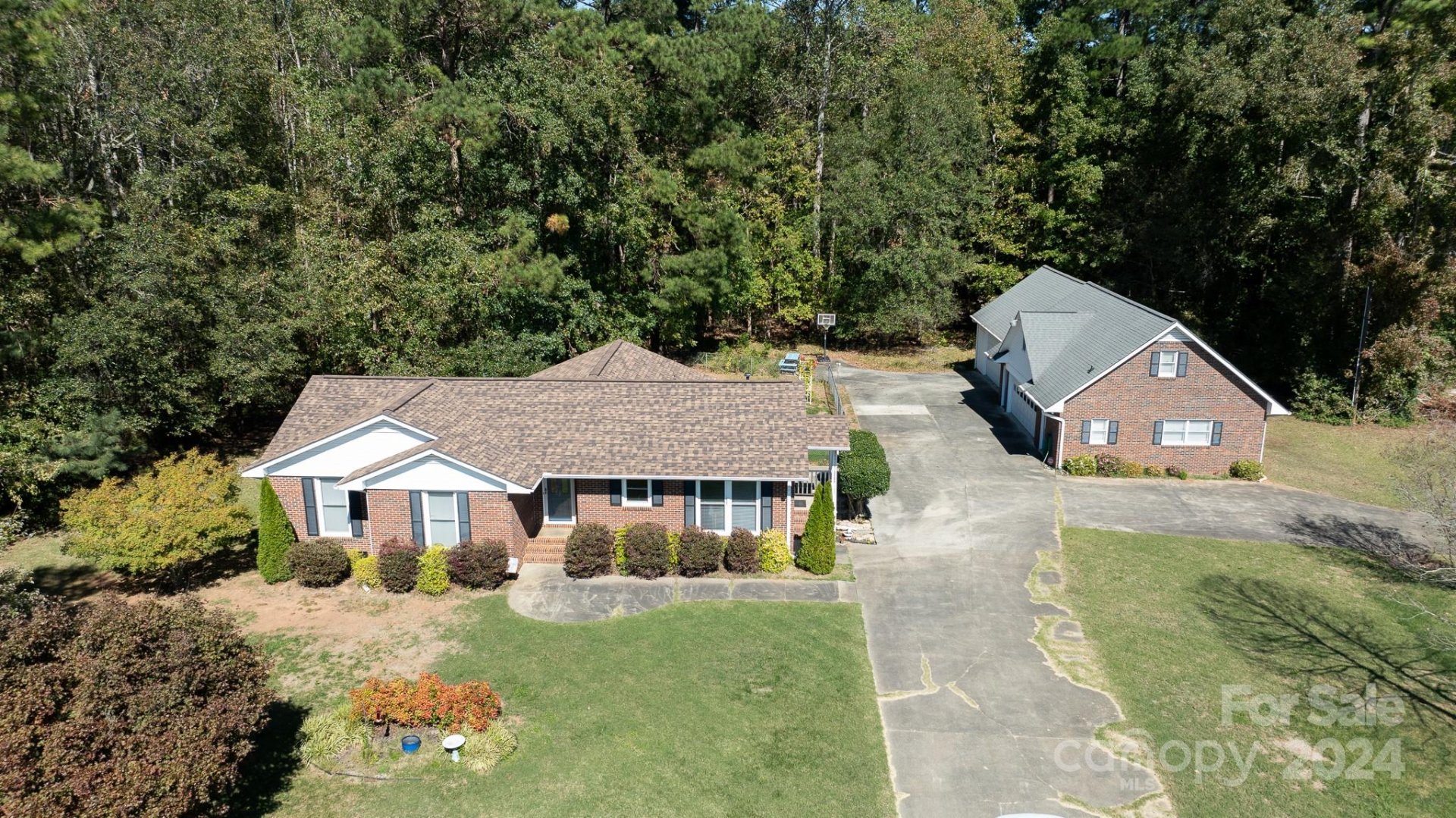 Farm Pond Acres, Rock Hill Community