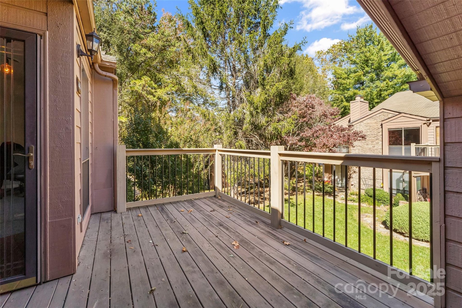 Property image 2 at 44 Ravencroft Lane, Asheville, NC 28803
