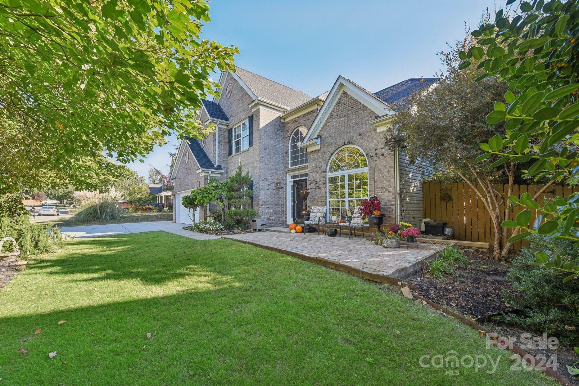 Property image 1 at 220 Golden Valley Drive, Mooresville, NC 28115