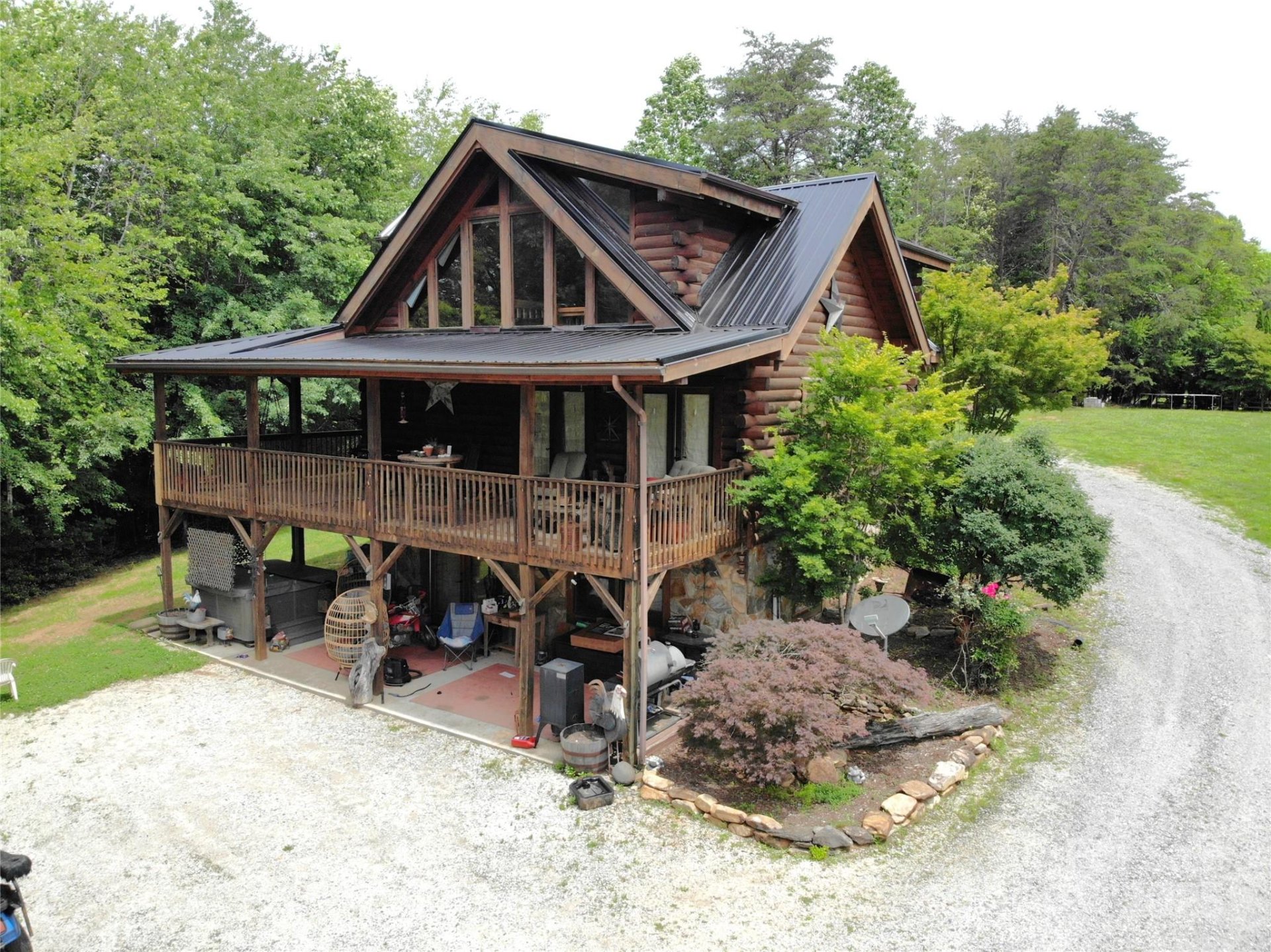 Property image 2 at 460 Cascades Parkway, Nebo, NC 28761