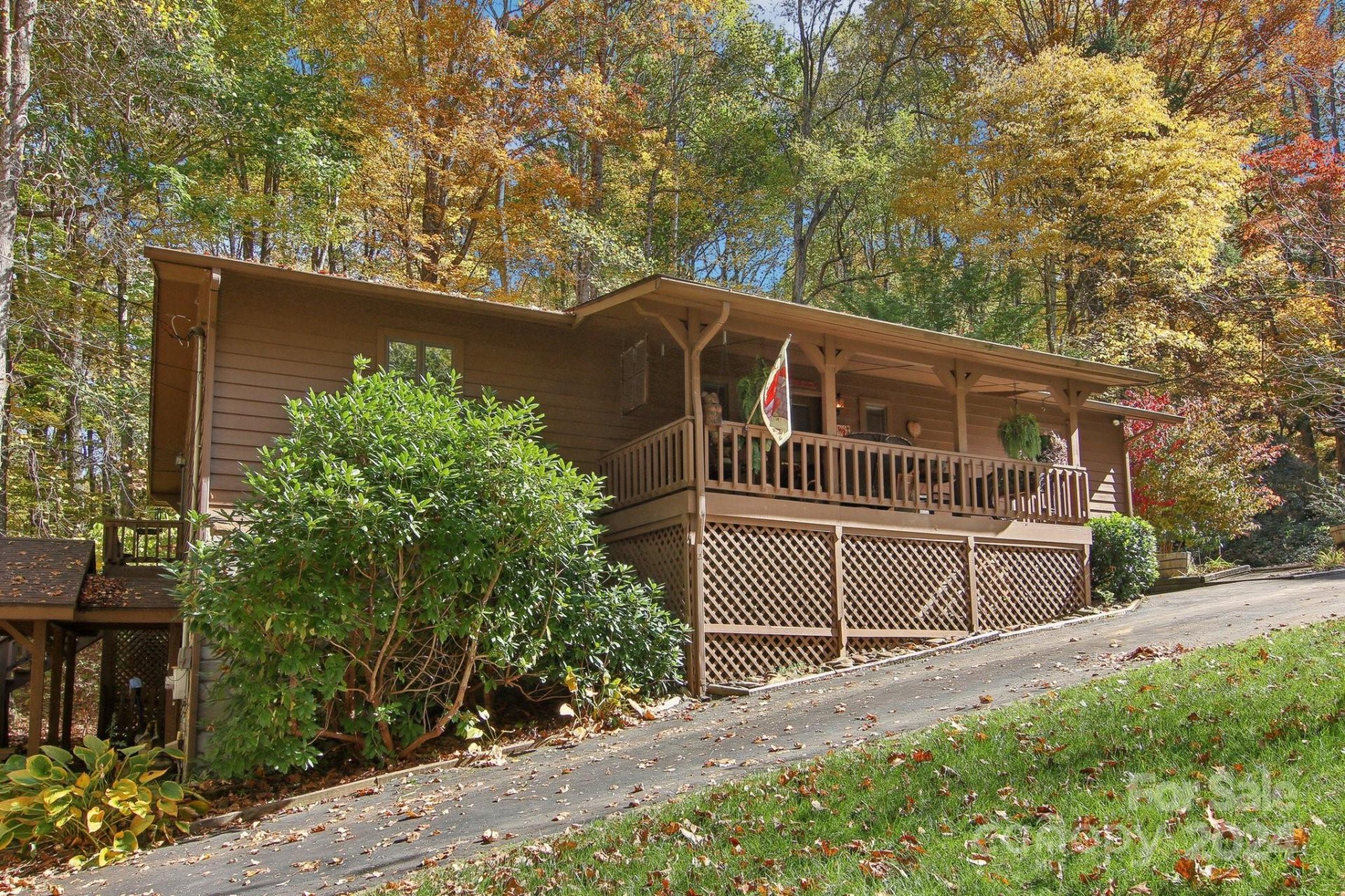 Property image 2 at 255 Dogwood Drive, Maggie Valley, NC 28751