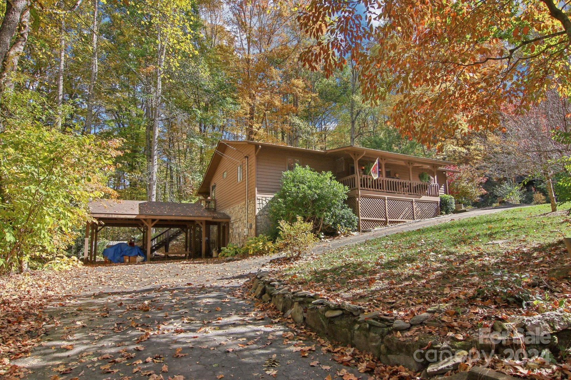 Property image 3 at 255 Dogwood Drive, Maggie Valley, NC 28751