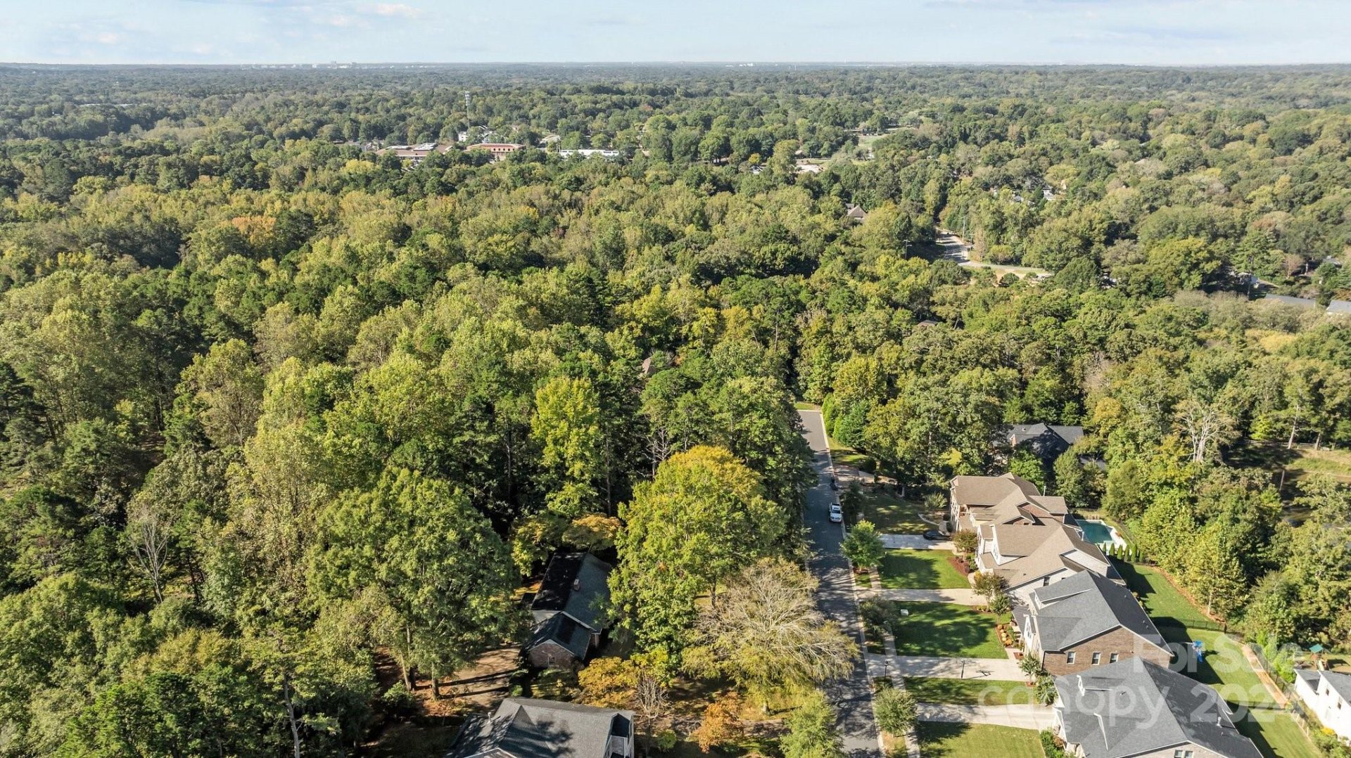 Property image 4 at 201 Smithfield Drive, Charlotte, NC 28270