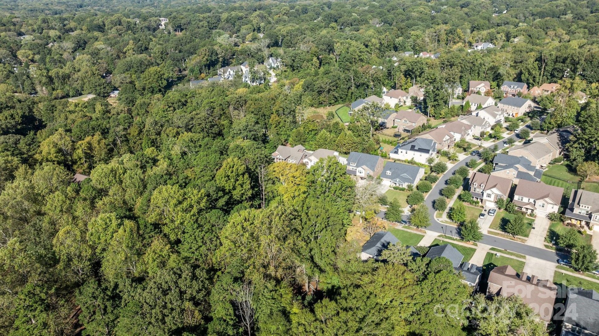 Property image 3 at 215 Smithfield Drive, Charlotte, NC 28270