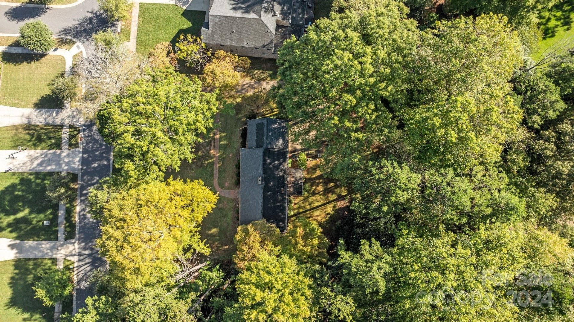Property image 4 at 215 Smithfield Drive, Charlotte, NC 28270
