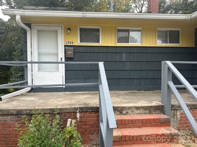 Property image 1 at 1725 Academy Street, Charlotte, NC 28205