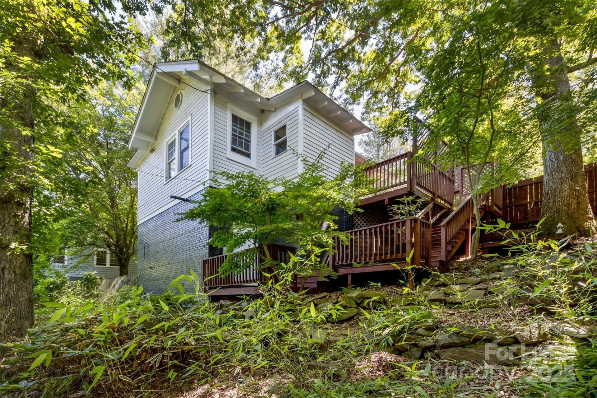Property image 3 at 13 Parker Road, Asheville, NC 28803