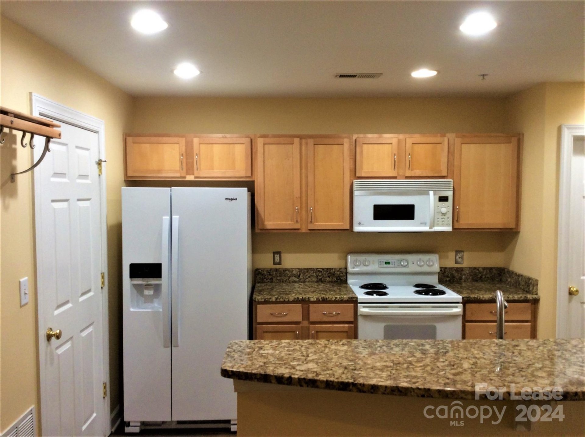 Property image 1 at 718 W Trade Street, Charlotte, NC 28202