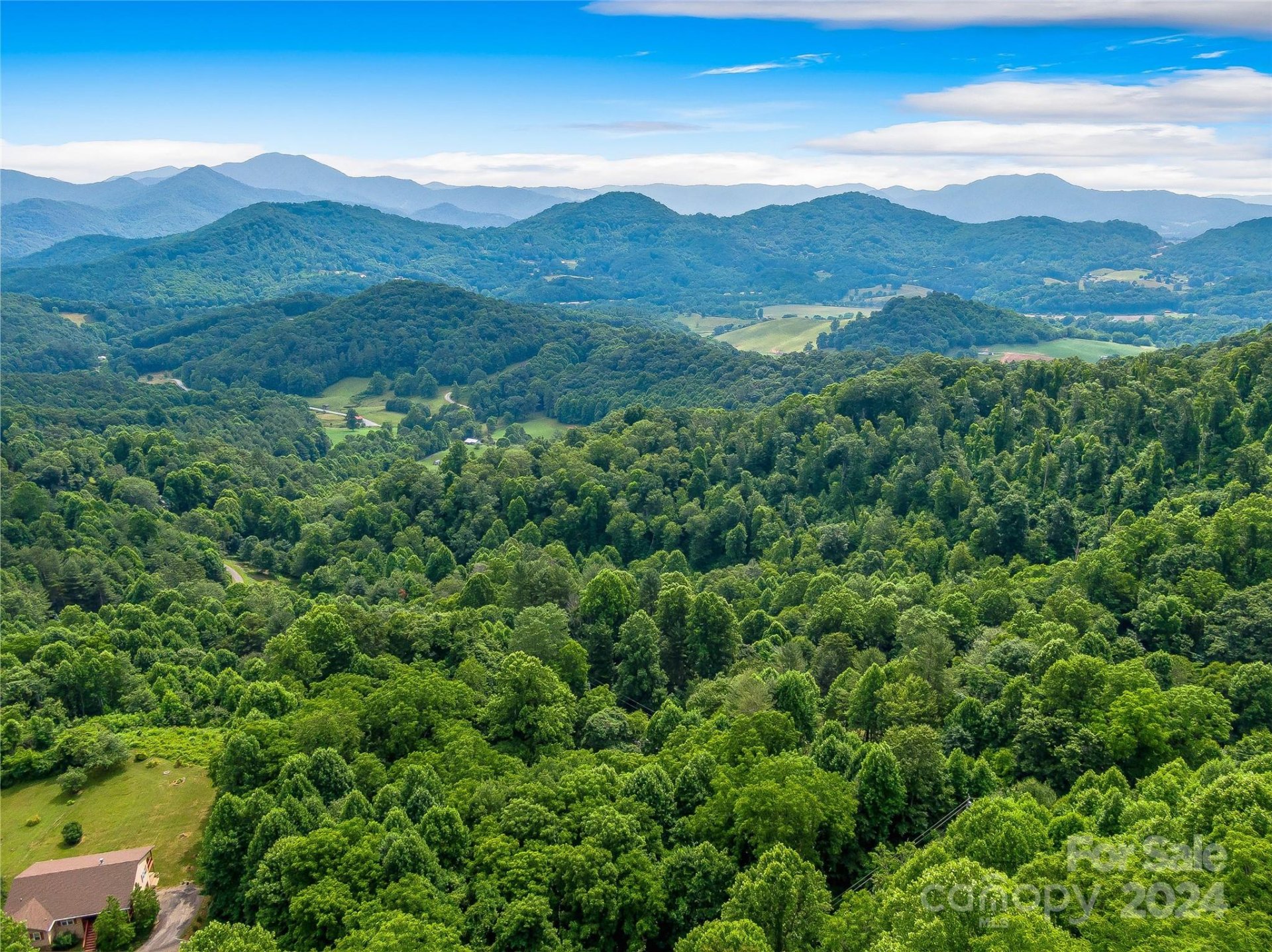 Property image 2 at 9999 Jubilee Way, Waynesville, NC 28785