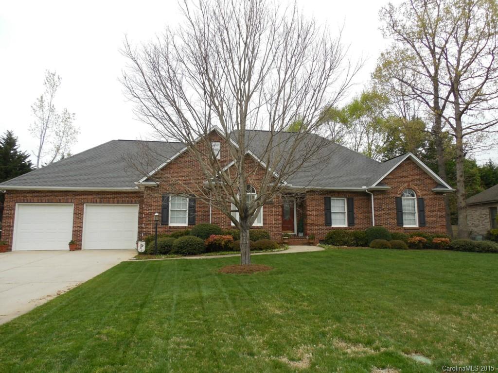 Property image 1 at 1521 35th Avenue, Hickory, NC 28601