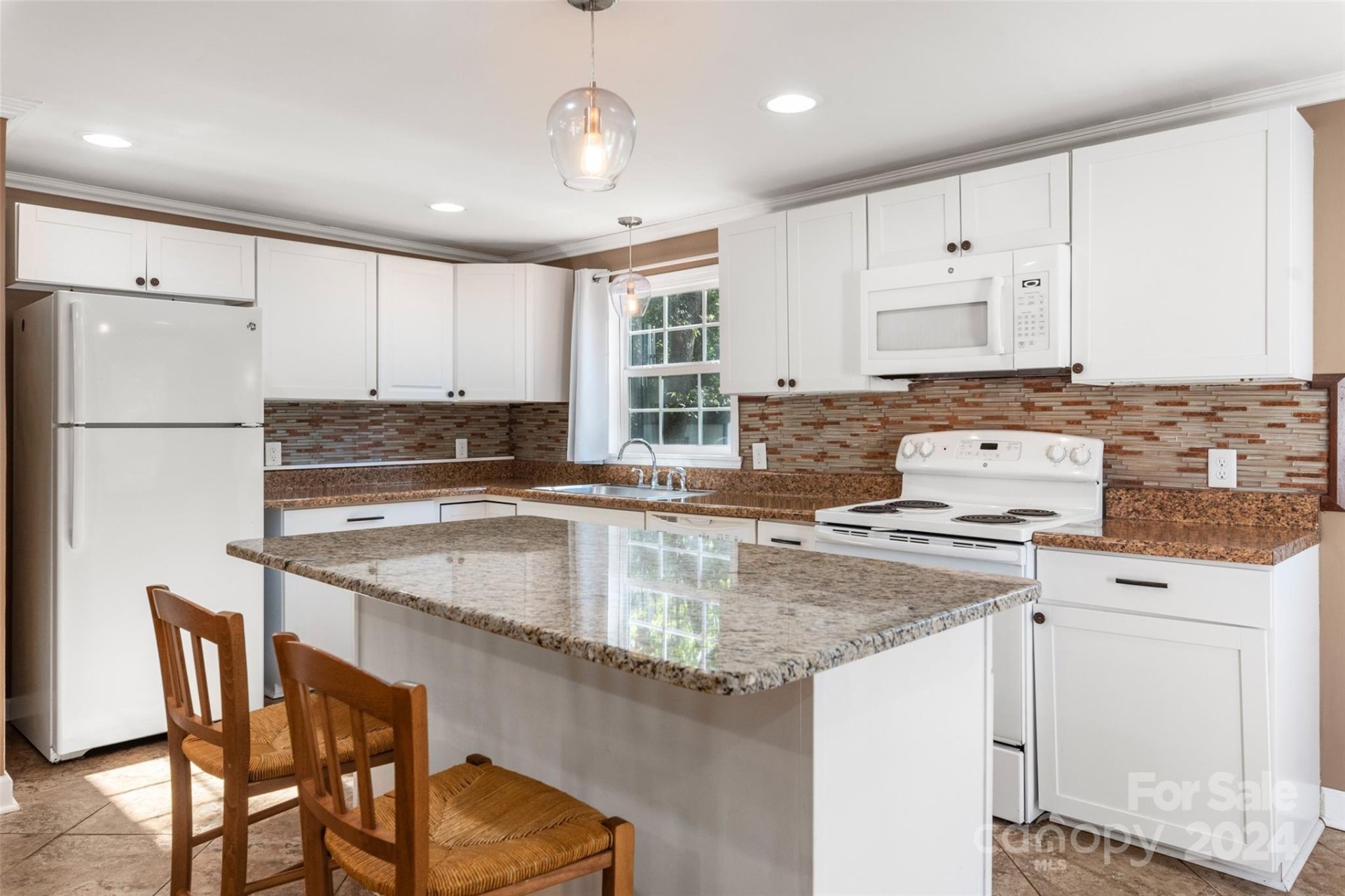 Property image 3 at 4108 Scarlet Street, Matthews, NC 28104