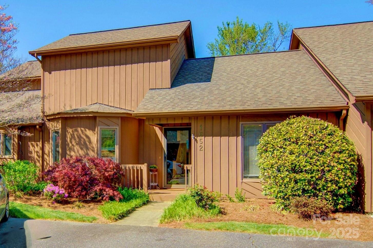 Property image 1 at 1652 12th Street, Hickory, NC 28601