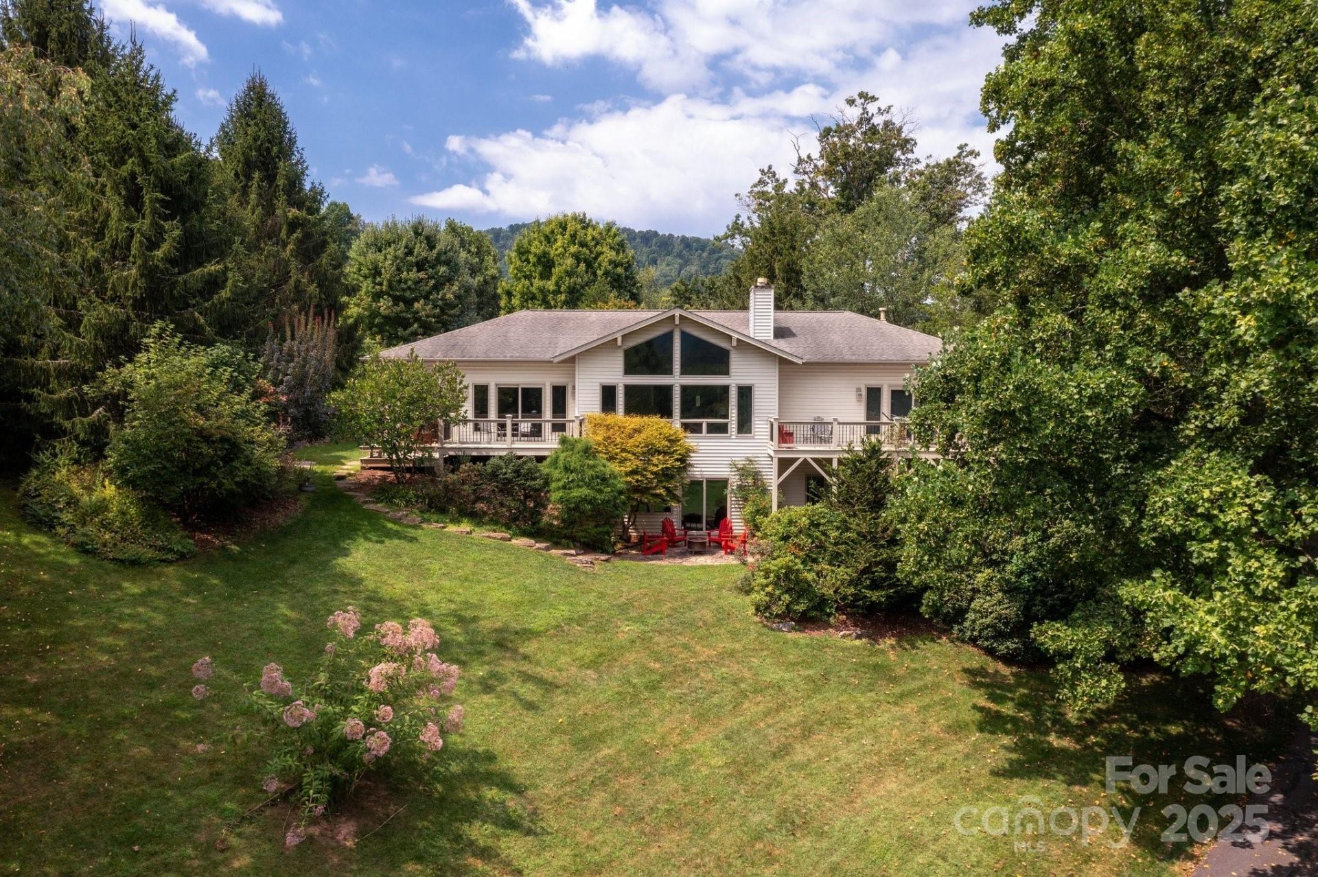 Property image 2 at 32 Scenic Valley Drive, Barnardsville, NC 28709