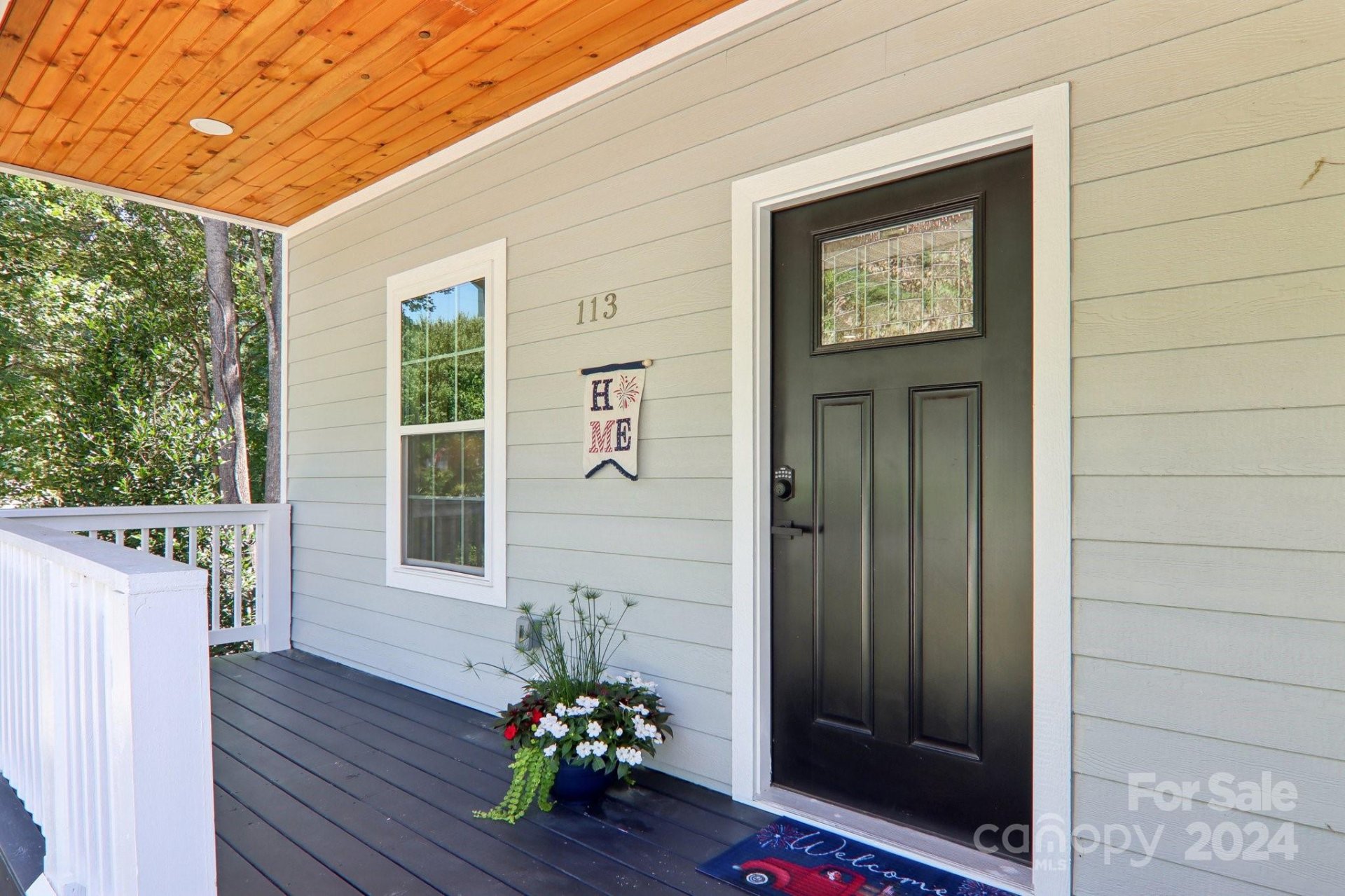 Property image 3 at 113 S Briarcreek Court, Hendersonville, NC 28739