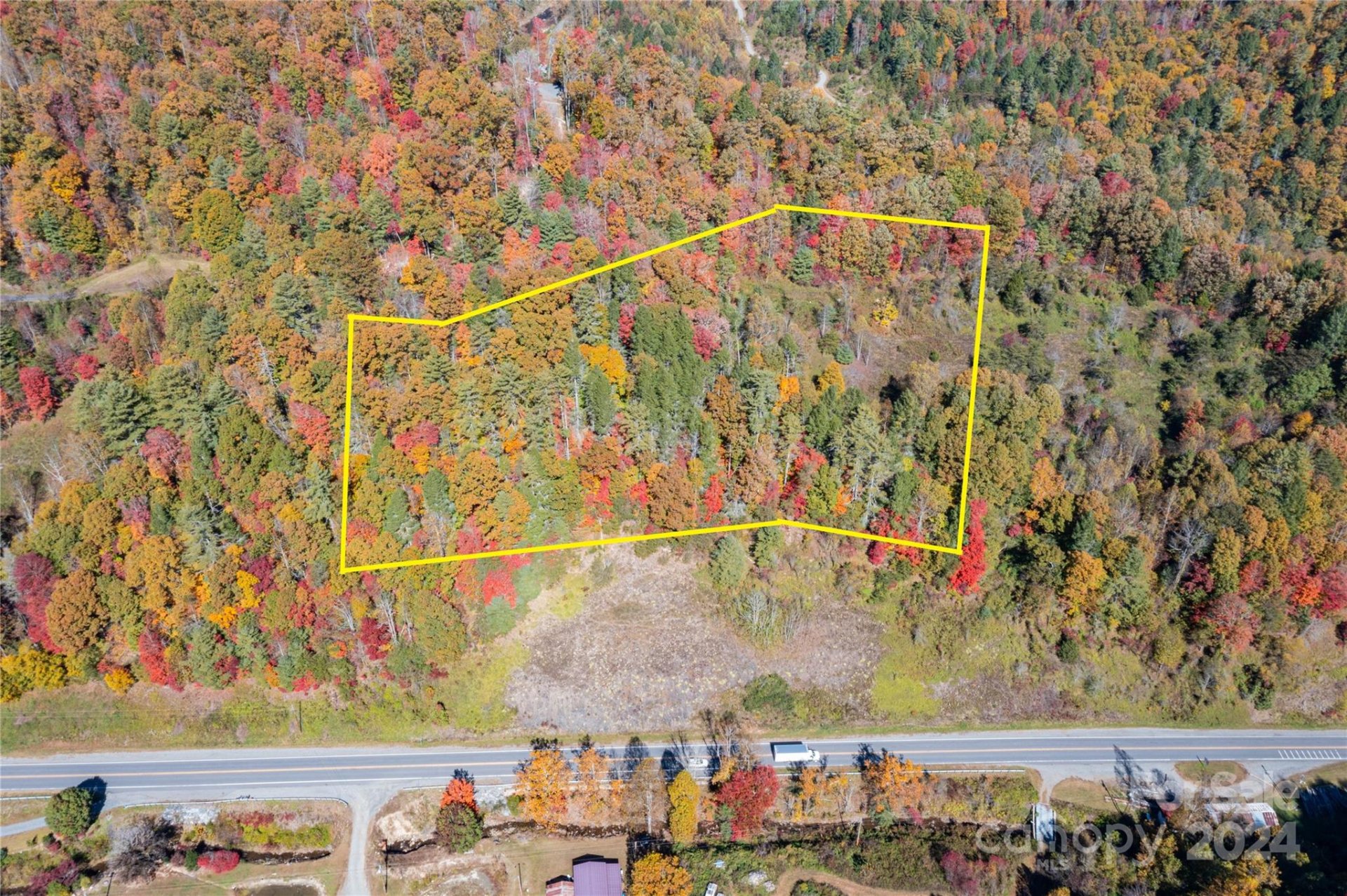 Property image 2 at 1896 Firefly Trail, Marshall, NC 28753