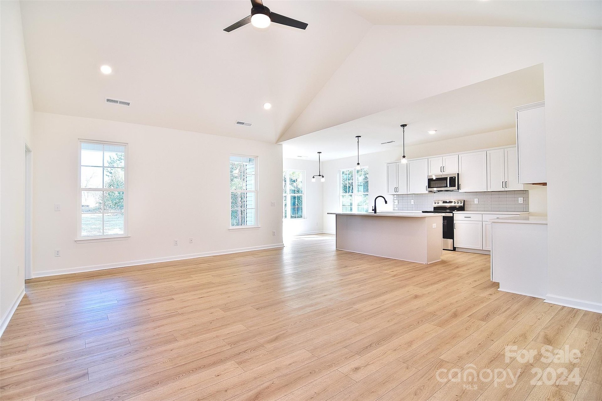 Property image 3 at 103 Bunker Hill Lane, Statesville, NC 28677