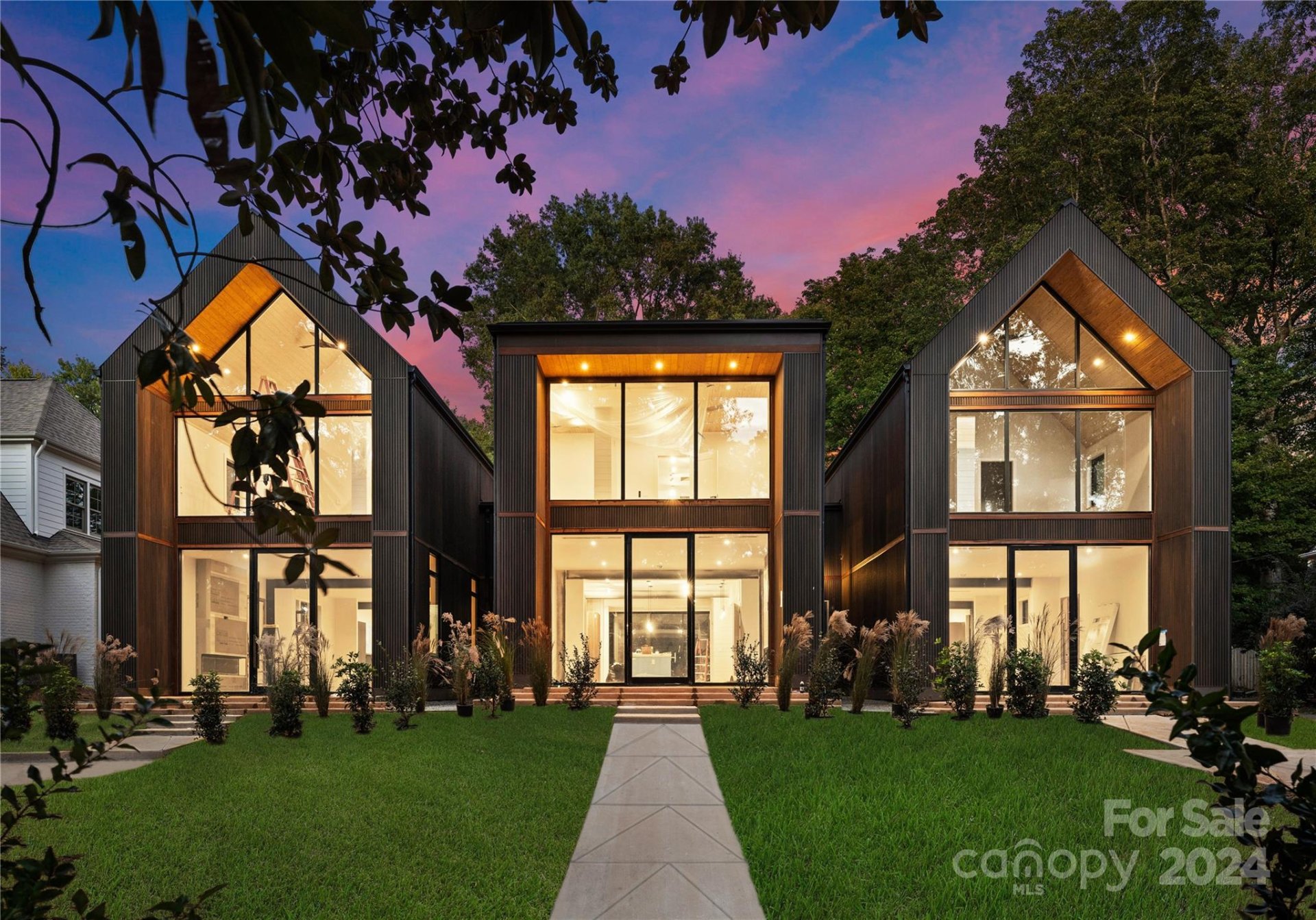 Property image 1 at 5447 Topping Place, Charlotte, NC 28209