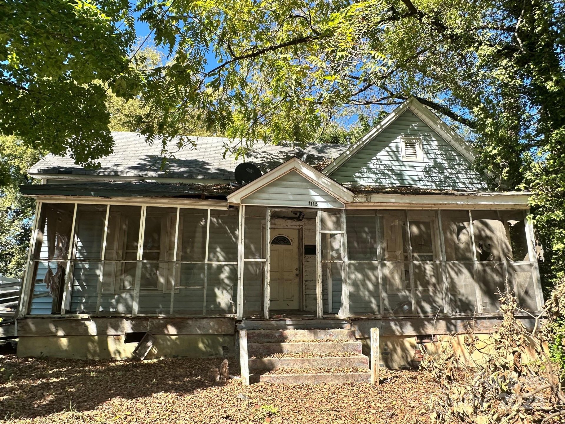 1115 Harrill Street