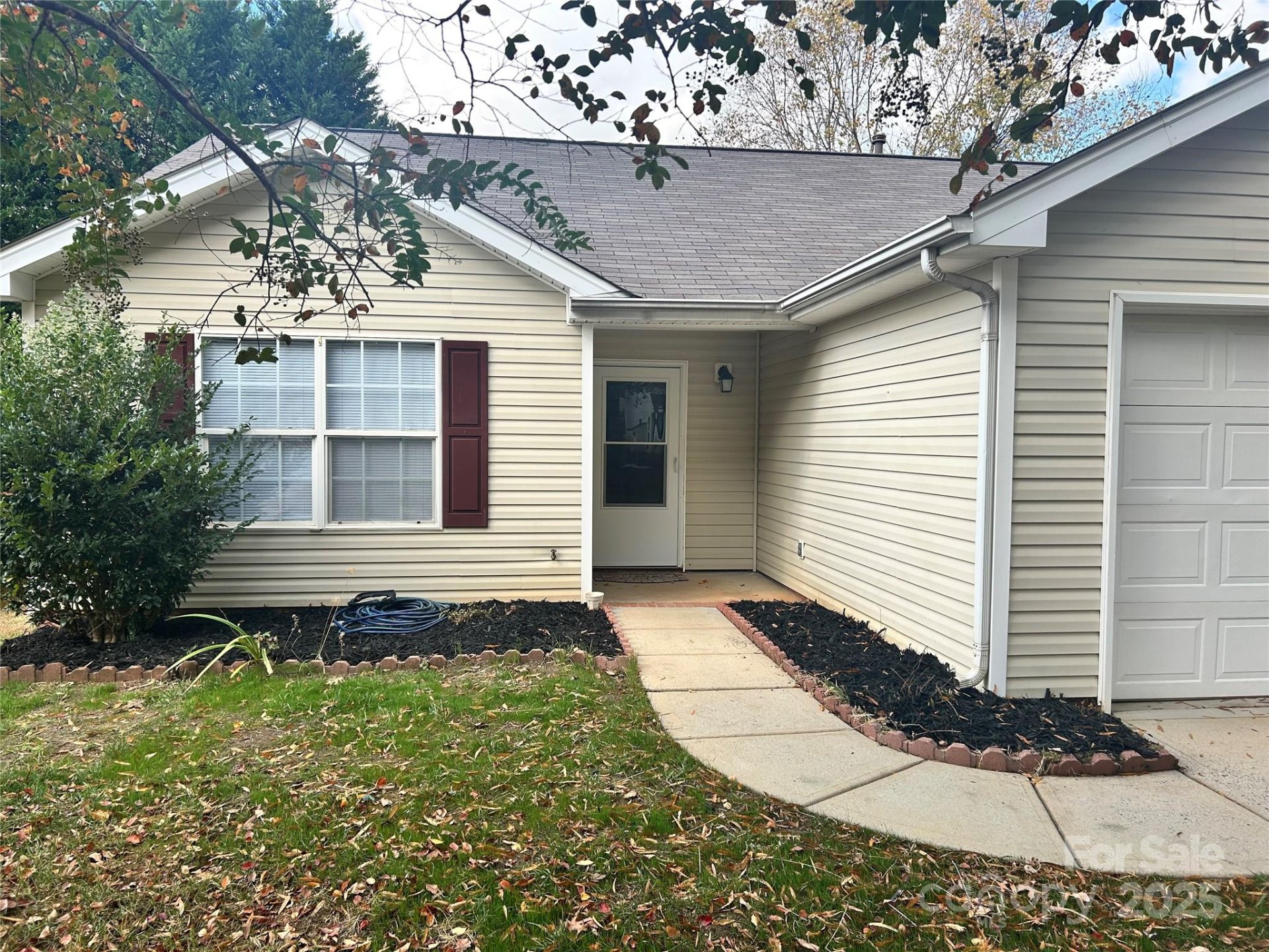 Property image 2 at 841 Settlement Drive, Clover, SC 29710