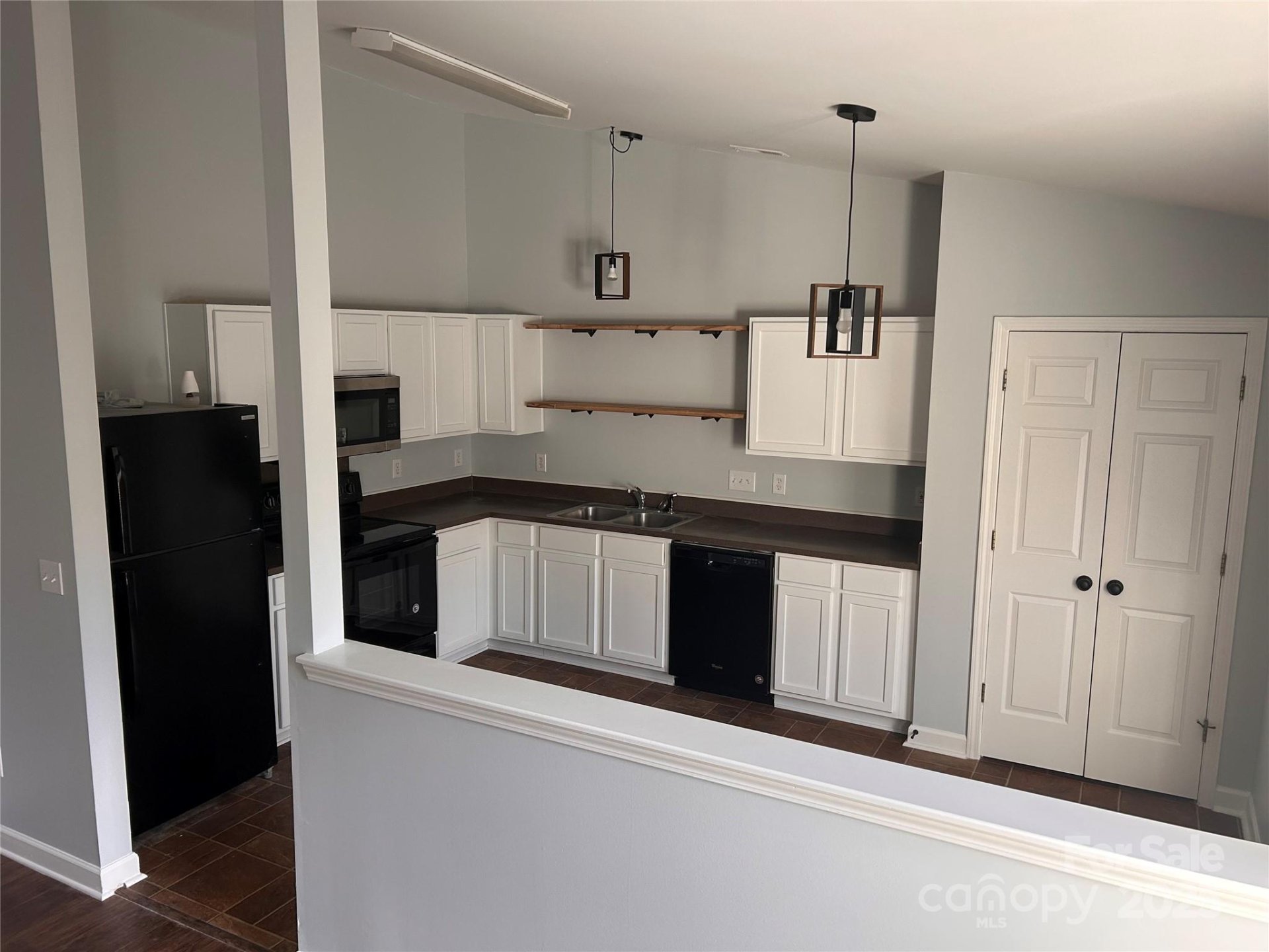 Property image 4 at 841 Settlement Drive, Clover, SC 29710