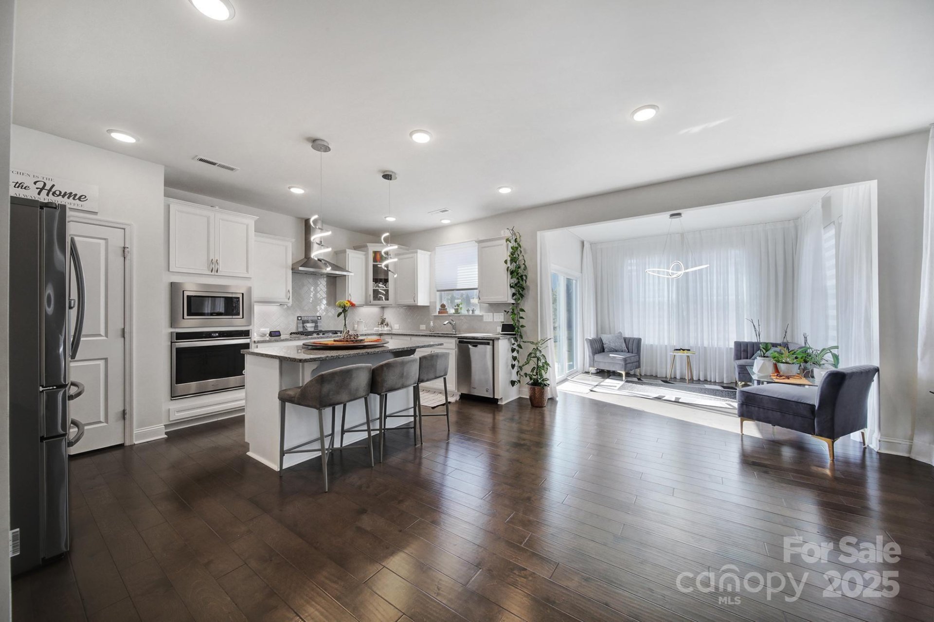Property image 3 at 535 Red Wolf Lane, Lake Wylie, SC 29710