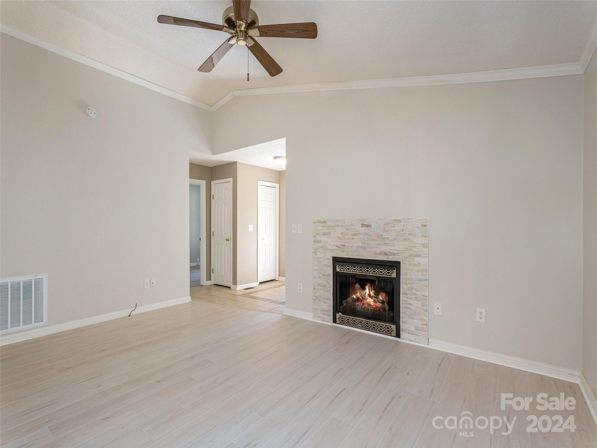 Property image 3 at 6 Peppermill Place, Flat Rock, NC 28731