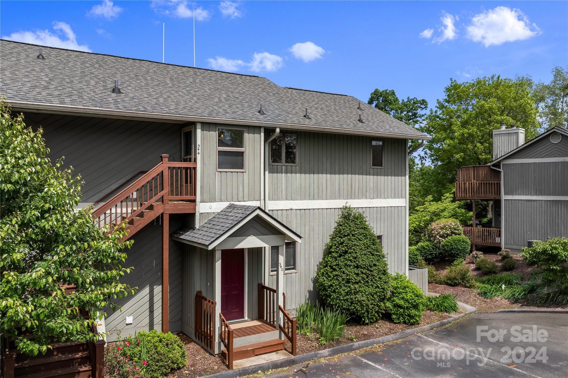 Property image 3 at 544 Windswept Drive, Asheville, NC 28801