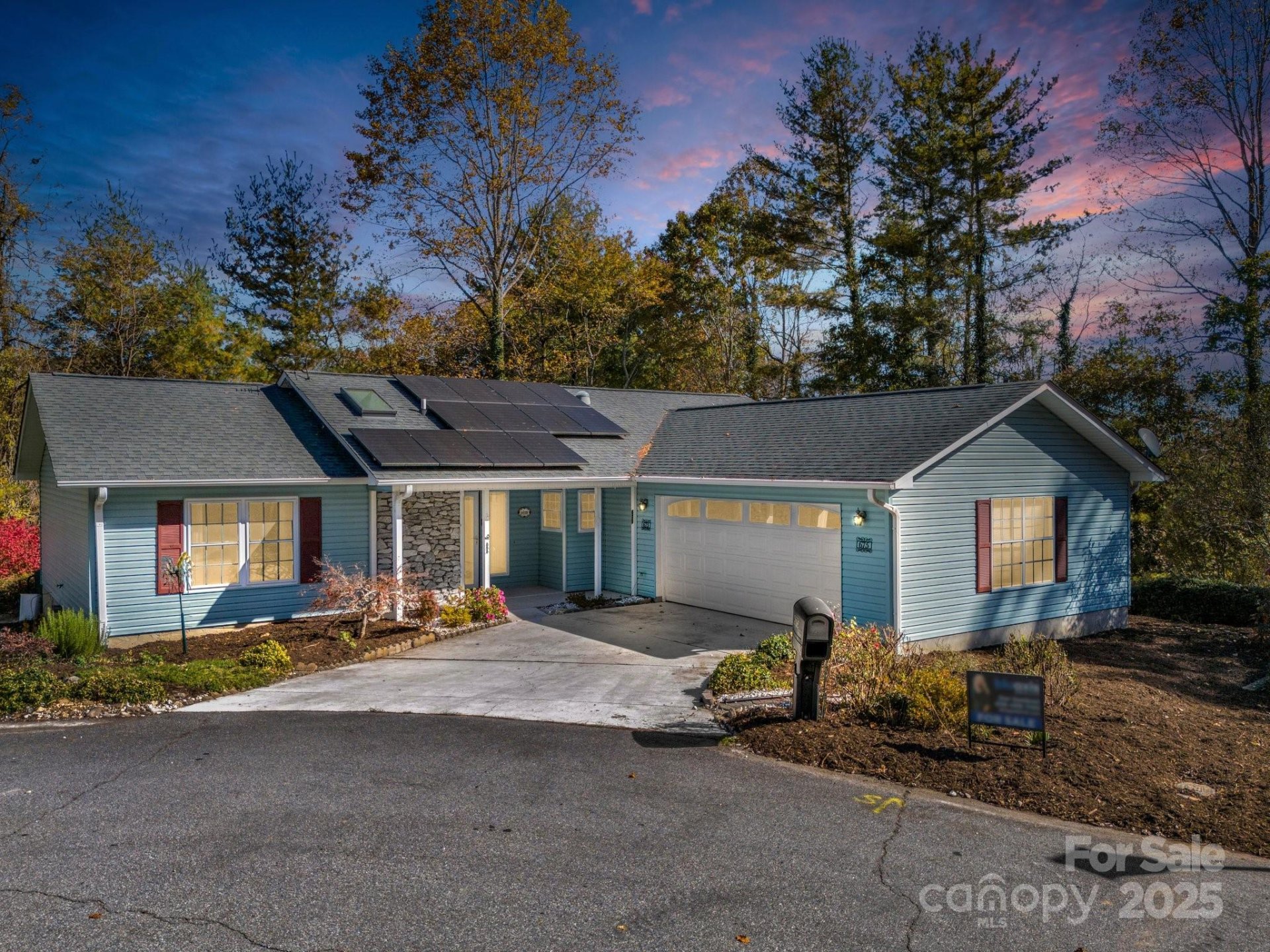 Property image 2 at 675 New Village Drive, Hendersonville, NC 28791