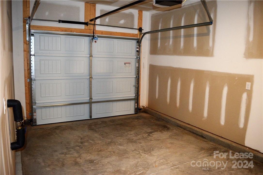 Property image 4 at 8129 Sheffield Drive, Sherrills Ford, NC 28682