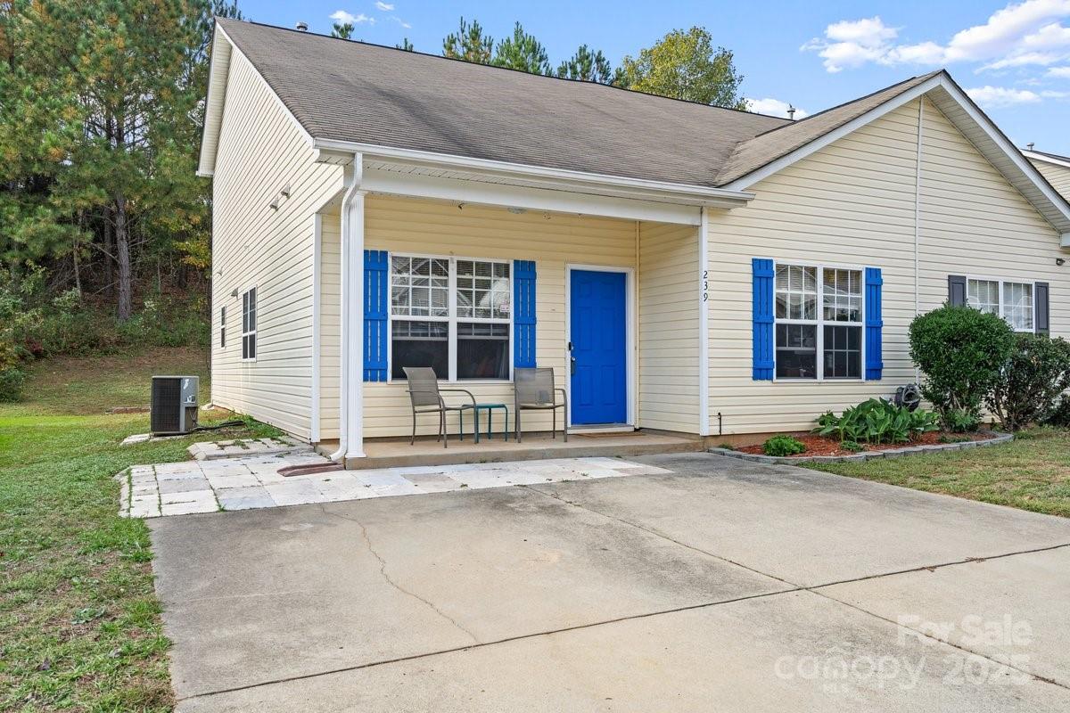 Property image 3 at 239 Makayla Court, Fort Mill, SC 29715