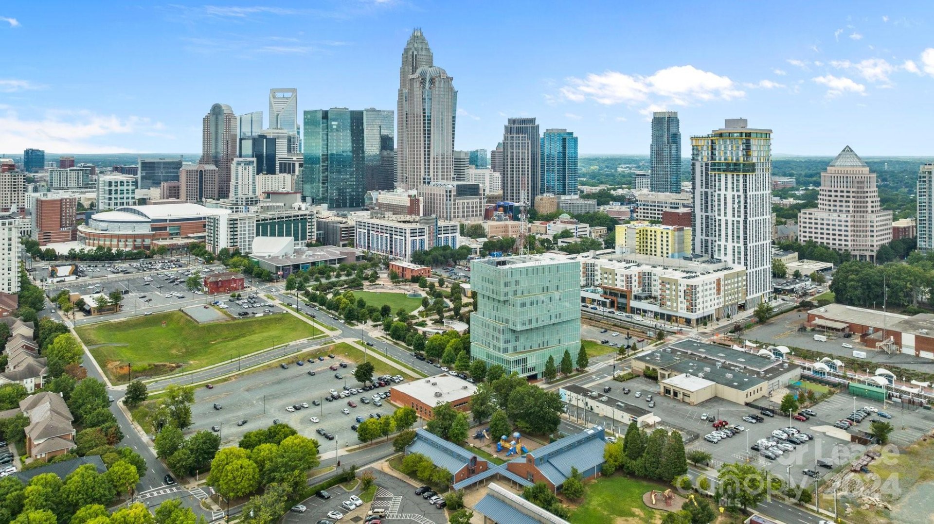 Property image 1 at 708 N Davidson Street, Charlotte, NC 28202