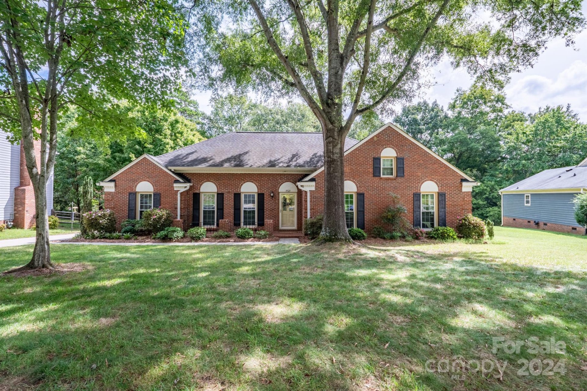 Property image 1 at 9521 Stoney Hill Lane, Charlotte, NC 28277