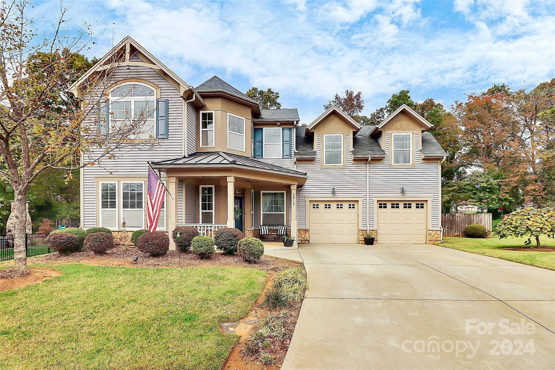 2012 Wade Hampton Circle