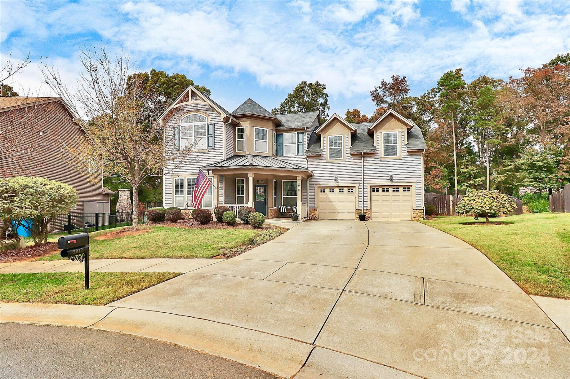 Property image 2 at 2012 Wade Hampton Circle, Belmont, NC 28012