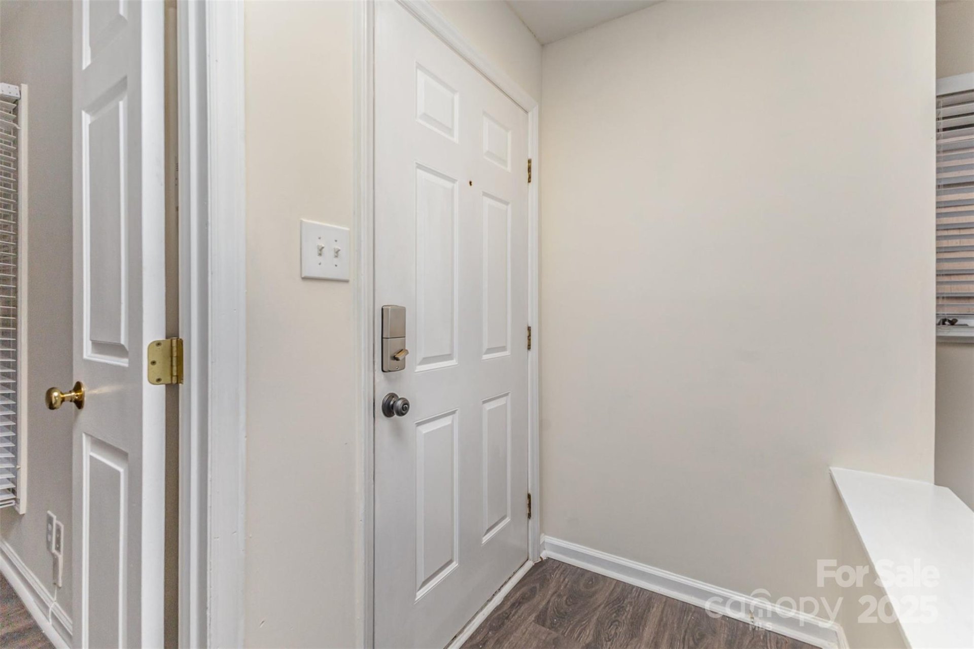 Property image 2 at 1101 E Morehead Street, Charlotte, NC 28204
