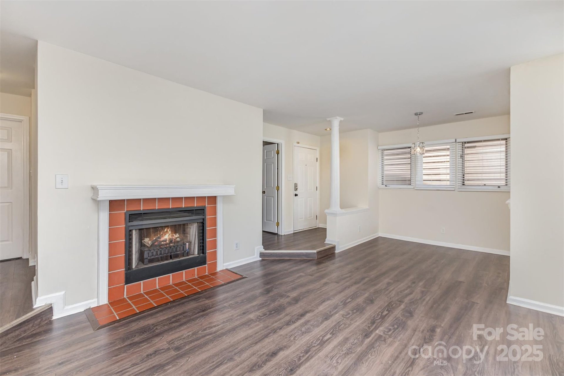 Property image 3 at 1101 E Morehead Street, Charlotte, NC 28204